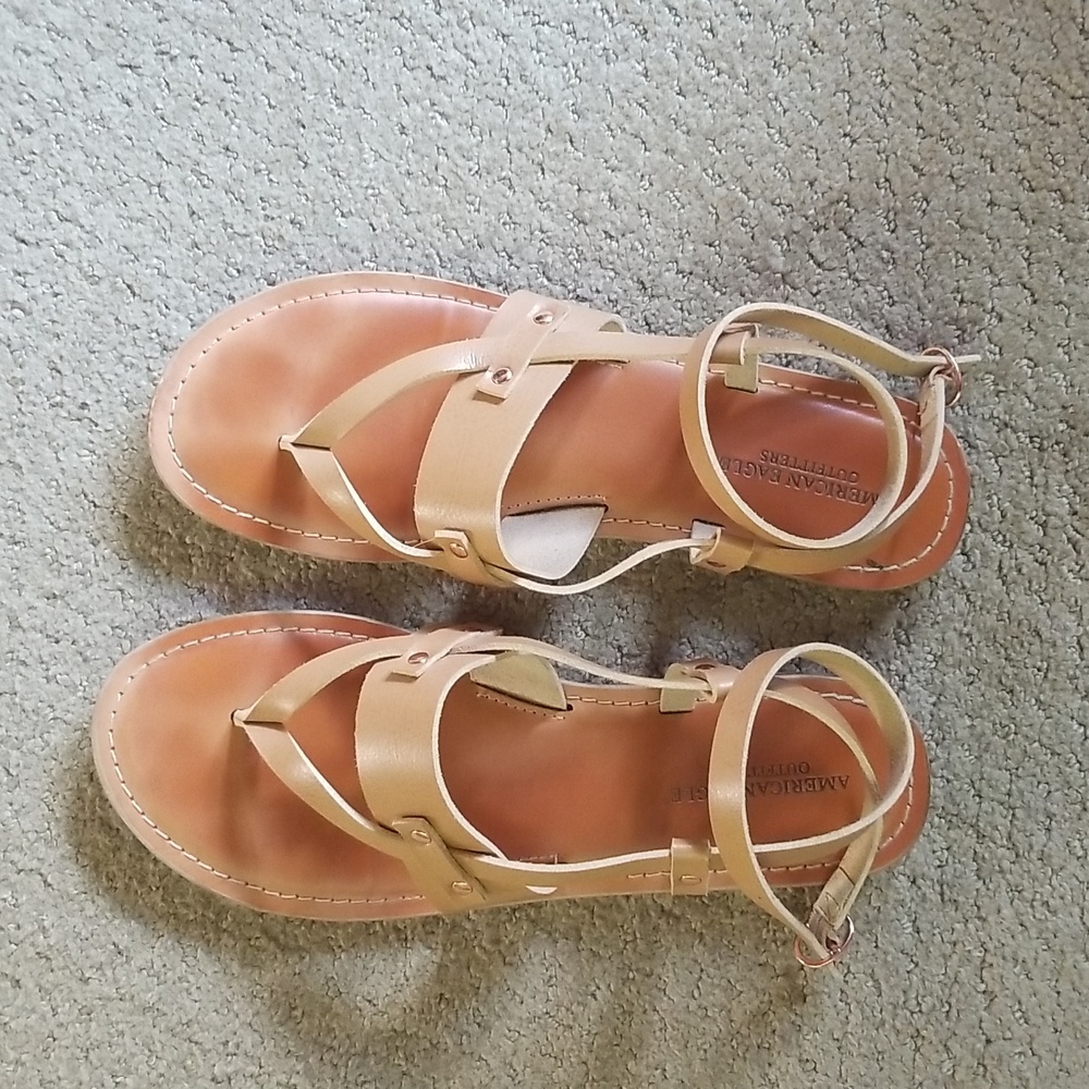 American Eagle Tan Strappy Sandals - Picture 2 of 5